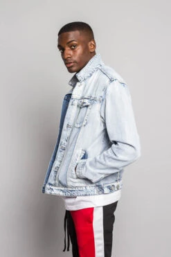 Essential Denim Trucker Jacket -Victorious DK148 LTI 2