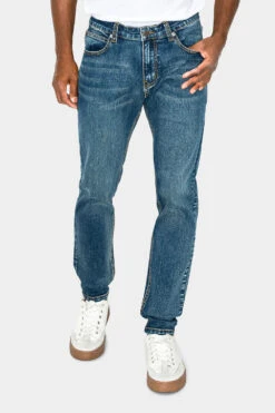 Essential Loose Fit Denim Jeans -Victorious DL1007 DSR 1