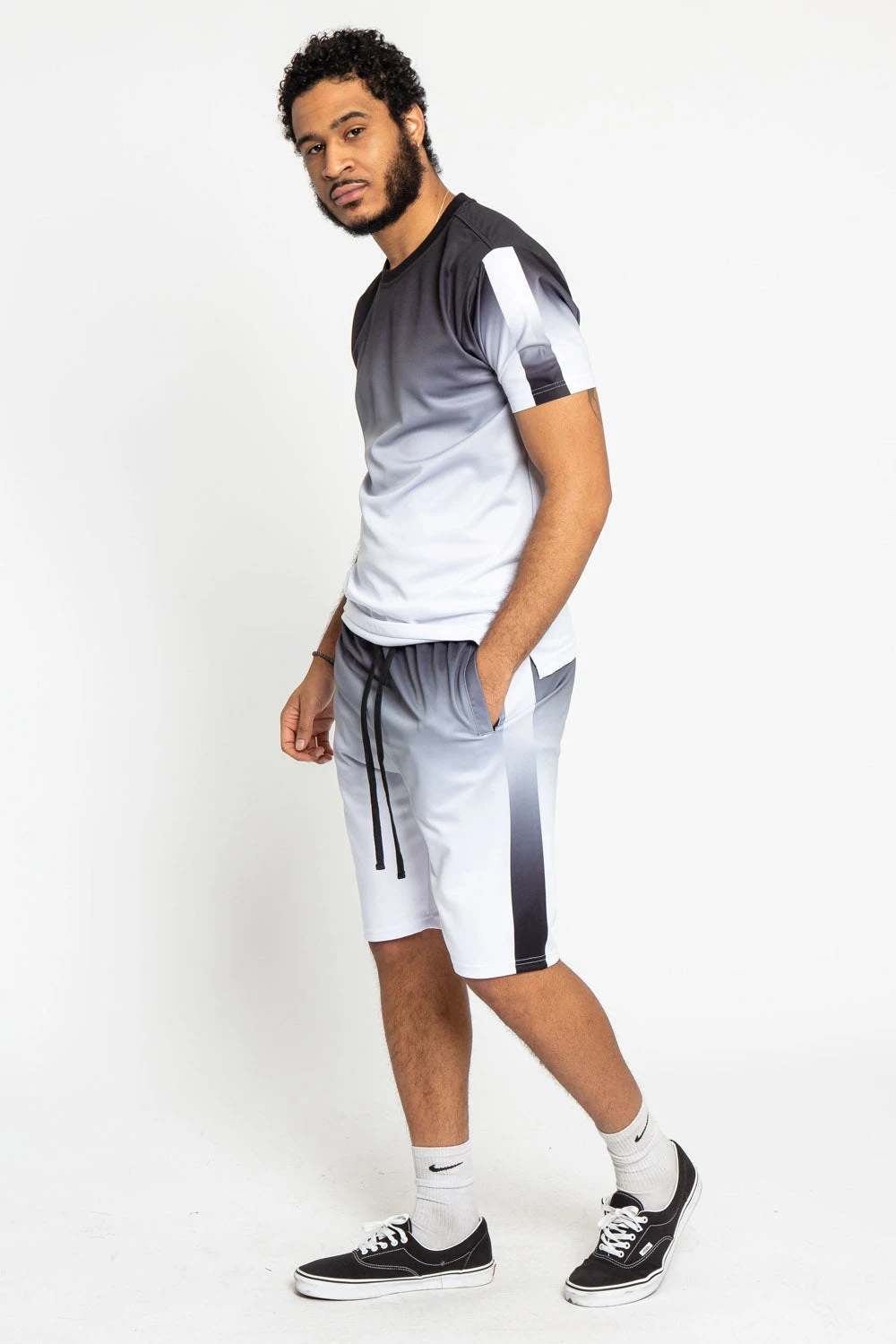 Gradient Ombre T-Shirt And Shorts Set 6 Gradient Ombre T-Shirt And Shorts Set - Image 4