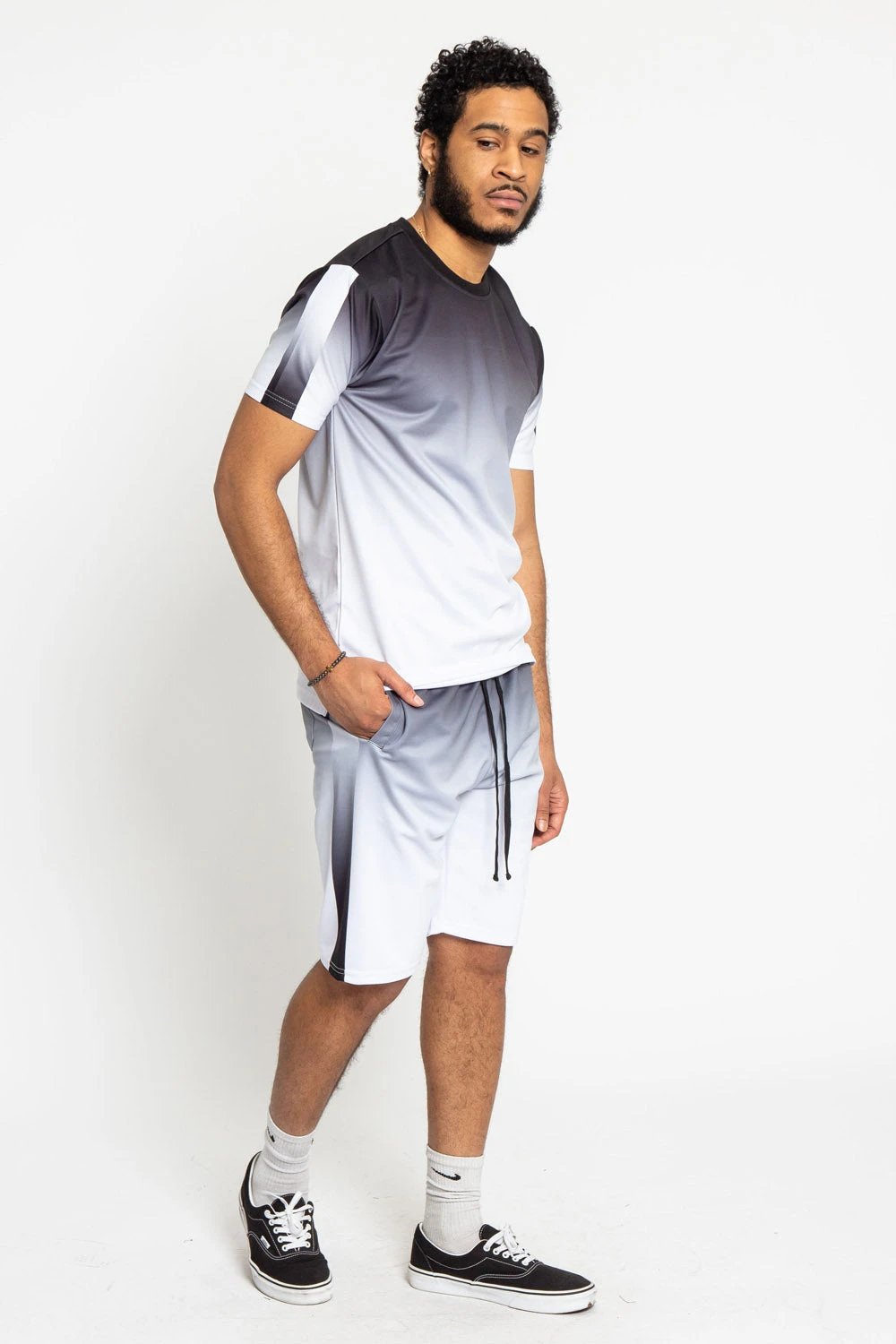 Gradient Ombre T-Shirt And Shorts Set 8 Gradient Ombre T-Shirt And Shorts Set - Image 6