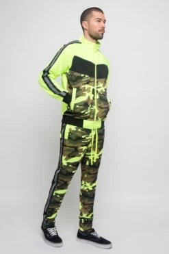 Reflecting Neon Camo Tracksuit 11 Reflecting Neon Camo Tracksuit -Victorious ST801 FZN 4