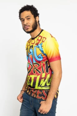 Big Graffiti T-Shirt -Victorious TS7362 RED 2